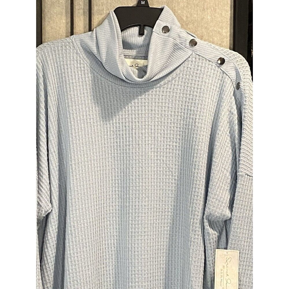French Laundry Womens Sz 2X Baby Blue Waffle Knit Turtle Neck Snap Details - Picture 2 of 7